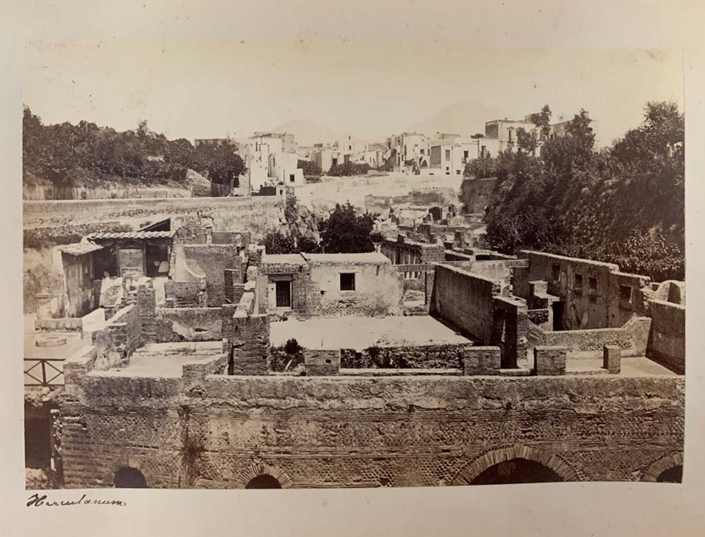 II.1 Herculaneum, on right. Looking north across upper floor of Casa di Aristide. 
Photograph by M. Amodio, from an album dated April 1878. 
On the left are rooms belonging to II.2, The House of Argus. Photo courtesy of Rick Bauer.

