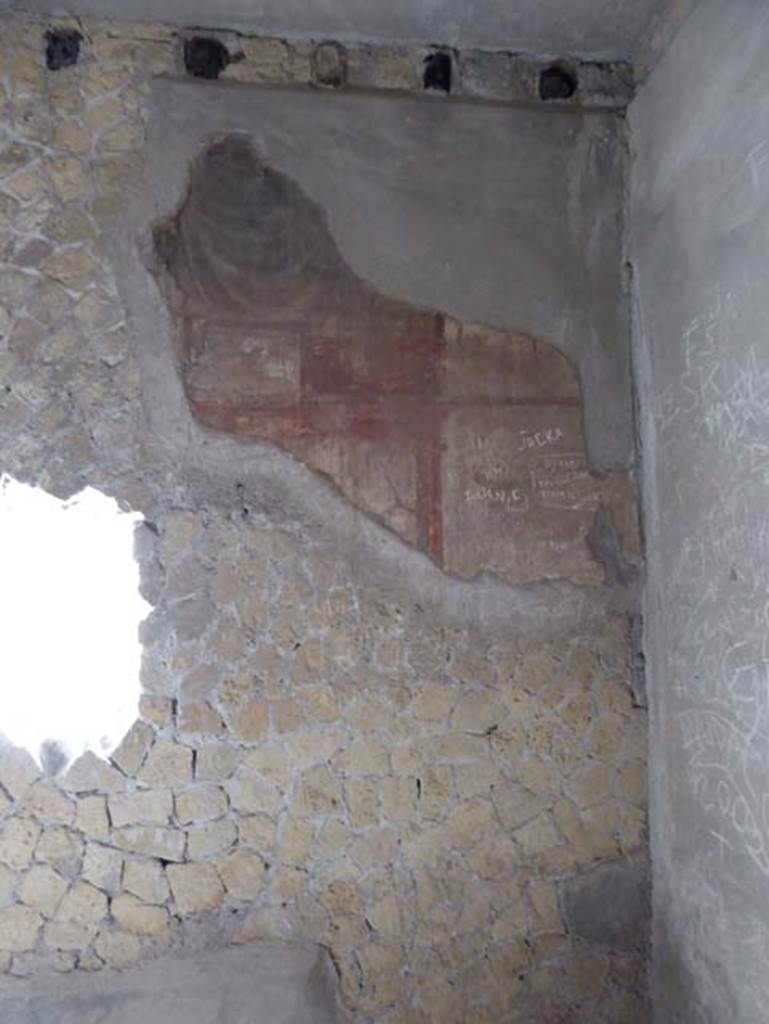 III.16, Herculaneum, October 2014. Room 3, east wall and south-east corner.
Photo courtesy of Michael Binns.
