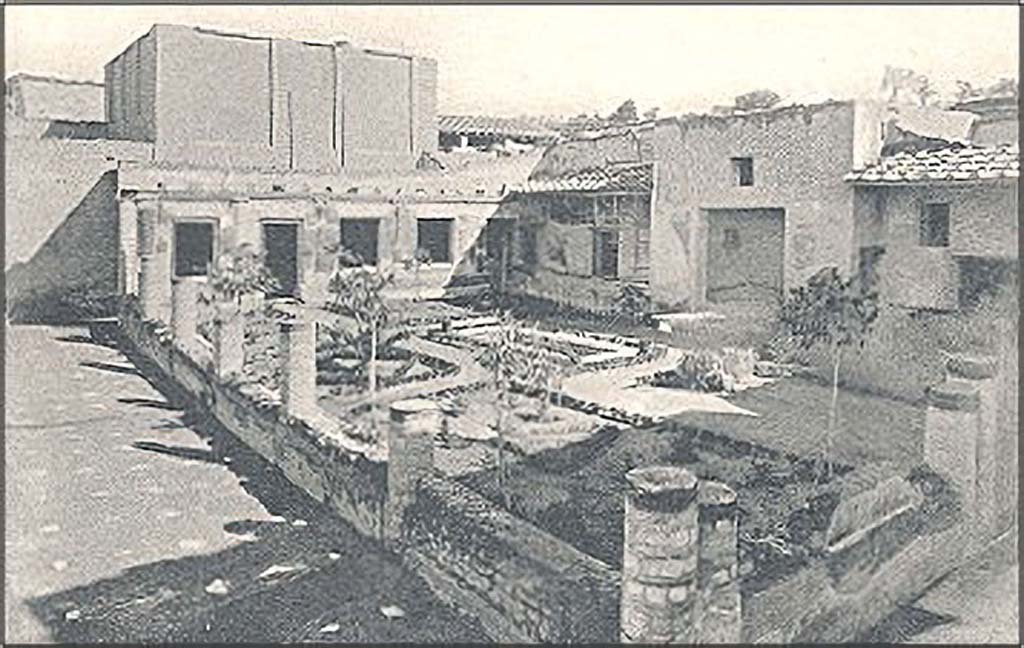 IV.2/1, Herculaneum. Undated postcard entitled “Giardino del casa dell’Atrio mosaico”.
Looking north-east across garden area, from south portico.
Photo courtesy of Peter Woods.
