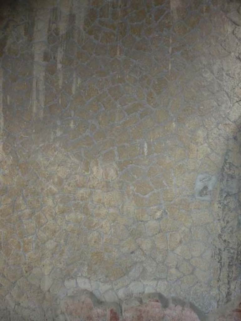 IV.4 Herculaneum. September 2015. Room 4, south wall.