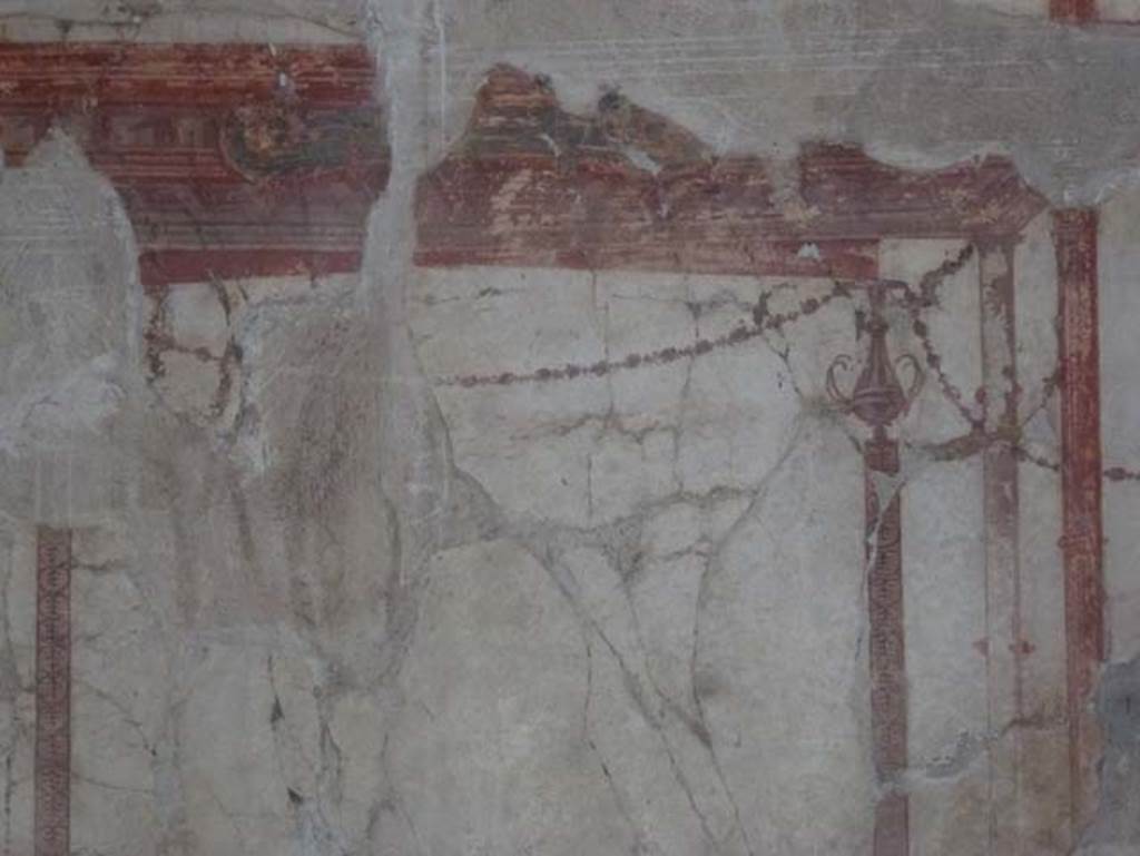 IV.4 Herculaneum. October 2012. Room 24, detail of painted decoration on north wall. Photo courtesy of Michael Binns.

 
