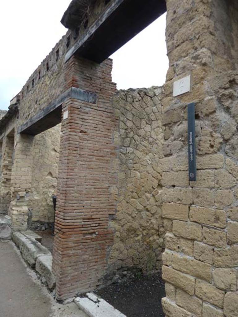 Ins. IV.6, Herculaneum, September 2015. Entrance doorway on east side of Cardo IV Inferiore.
