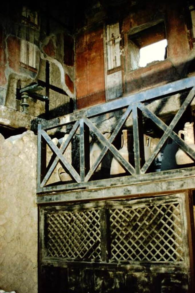 Ins. V.6, Herculaneum. 1957. Upper floor at north end of east side of shop.
Photo by Stanley A. Jashemski.
Source: The Wilhelmina and Stanley A. Jashemski archive in the University of Maryland Library, Special Collections (See collection page) and made available under the Creative Commons Attribution-Non Commercial License v.4. See Licence and use details. J57f0447