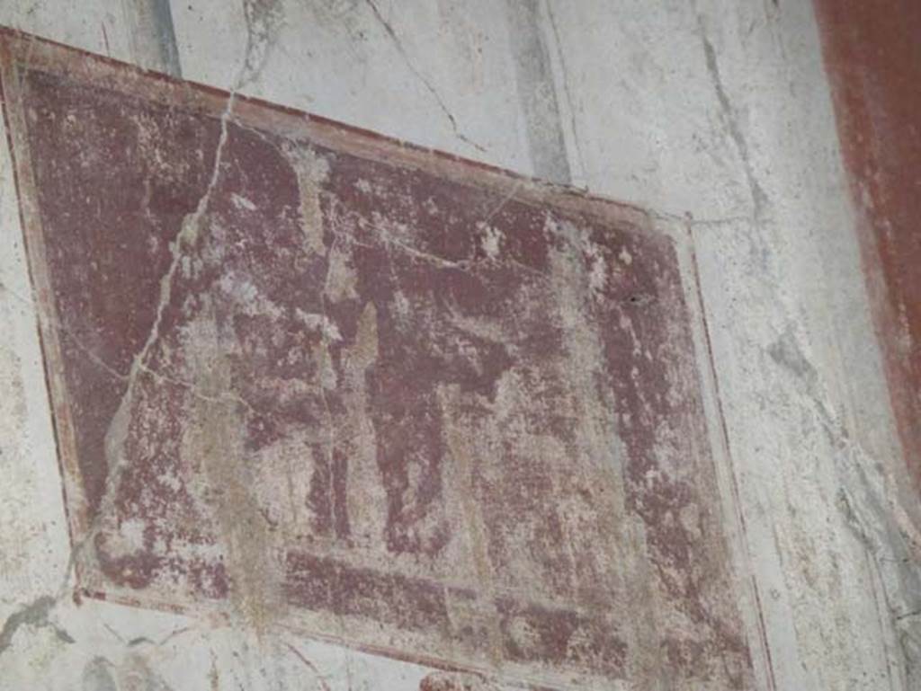 Ins. VI 16, Herculaneum, September 2015. Detail of panel from upper central painting on east wall.