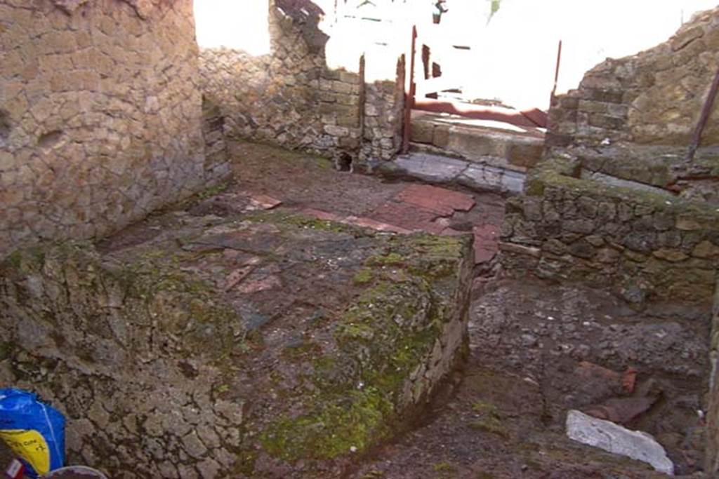 VI.30, Herculaneum. February 2003. Looking south-west across area, towards entrance doorway and doorway to small room. Photo courtesy of Nicolas Monteix.