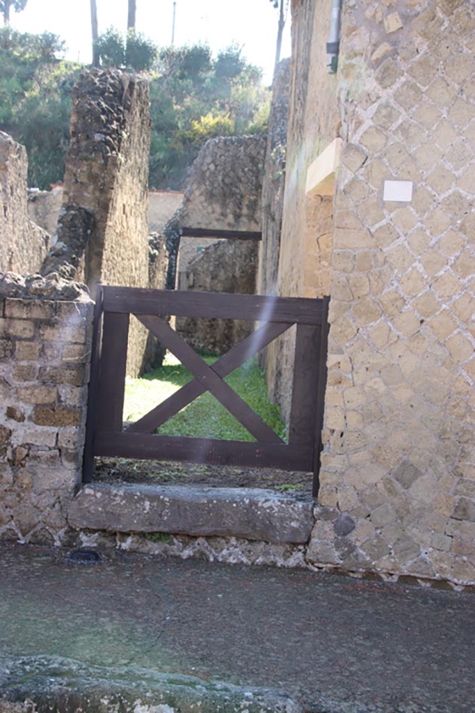 Ins.Or.II.2, Herculaneum. October 2022. 
Looking east to entrance doorway. Photo courtesy of Klaus Heese.
