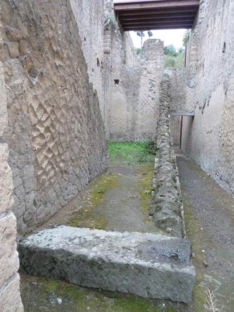 Ins. Orientalis II.7, Herculaneum. September 2015. Site of staircase to upper floors.

