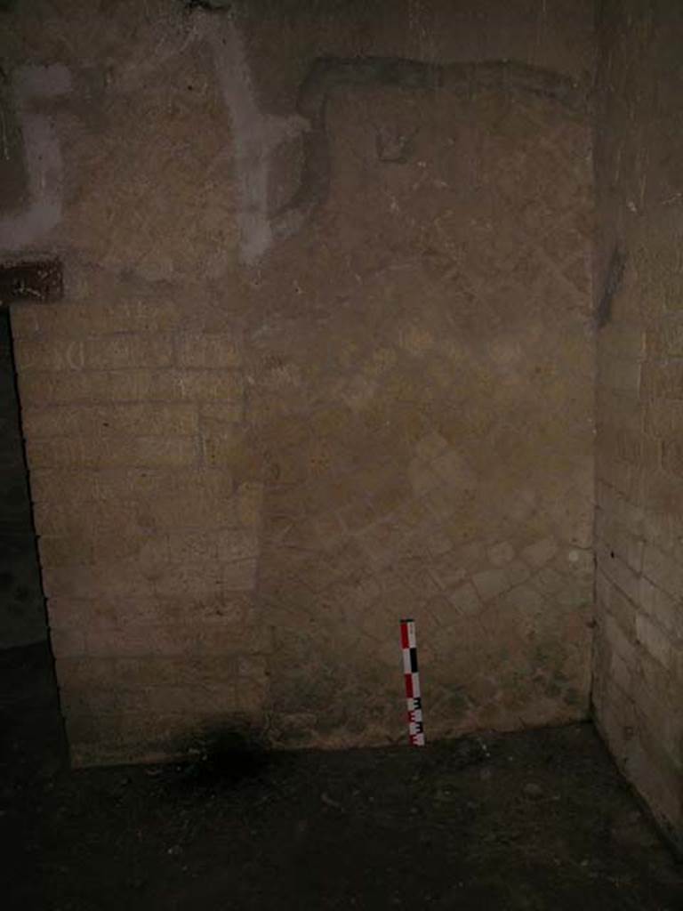 Ins Or II, 8, Herculaneum. May 2006. Room on the north side of room with oven, west end of south wall.   
Photo courtesy of Nicolas Monteix.
