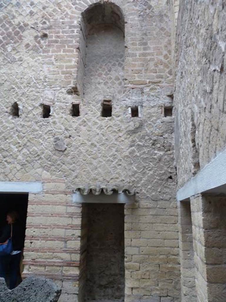 Ins. Orientalis II.8, Herculaneum. September 2015. Looking towards north wall of mill-room with an upper floor, and two doorways.
