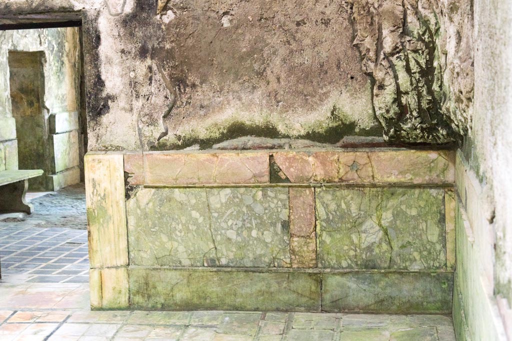 Herculaneum Suburban Baths. October 2023.
Detail from south wall in south-west corner of frigidarium. Photo courtesy of Johannes Eber.