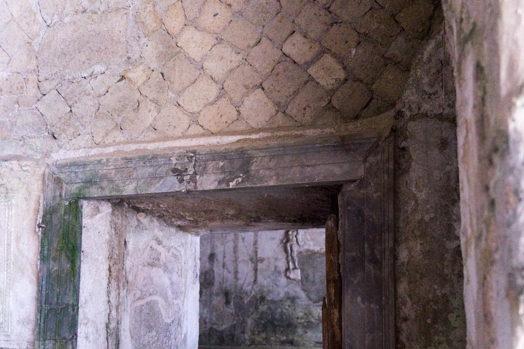 Herculaneum Suburban Baths. October 2023. Detail of doorway in east wall leading into tepidarium. Photo courtesy of Johannes Eber.