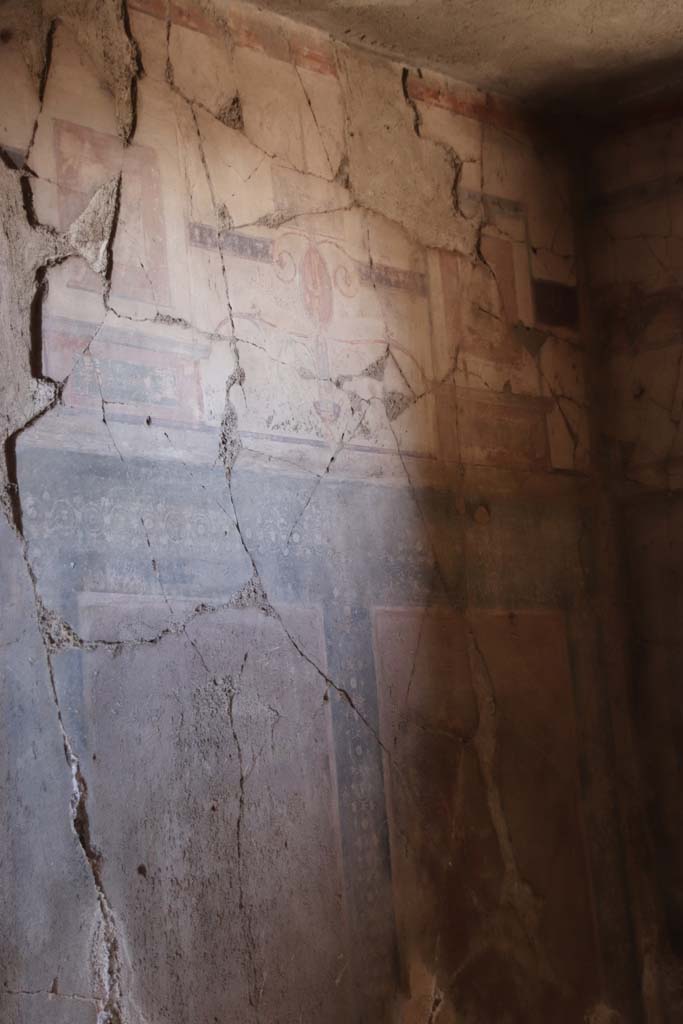 III.11 Herculaneum, October 2020. Room 2, looking towards upper north wall, at east end. Photo courtesy of Klaus Heese.