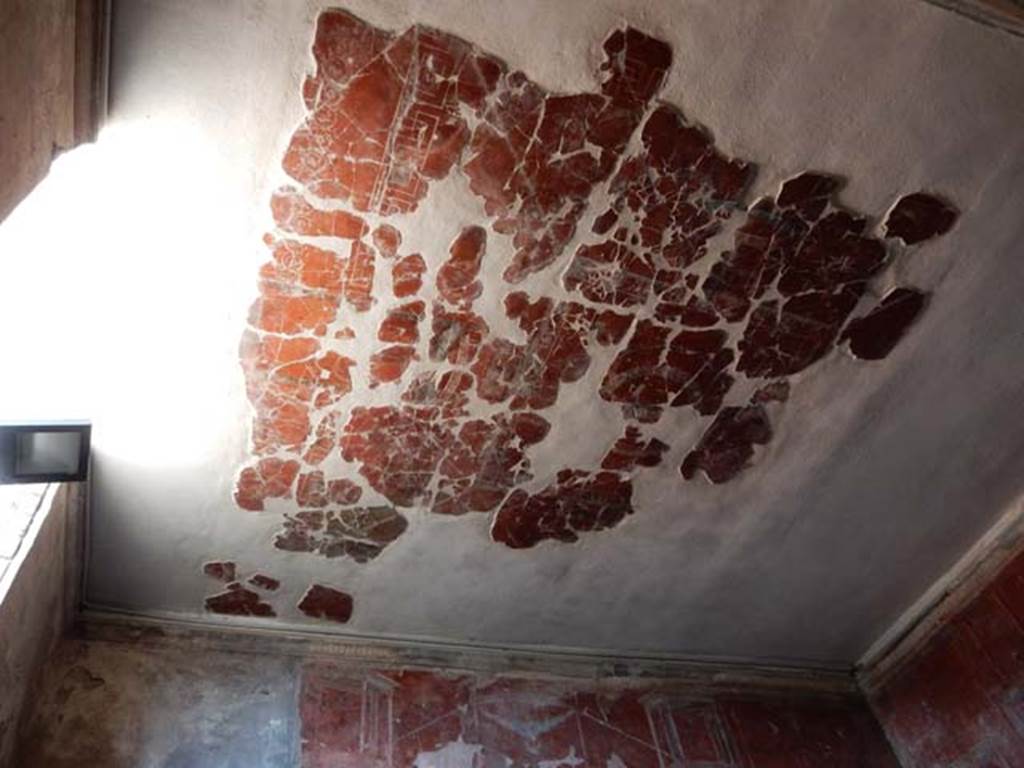 IV.21, Herculaneum. May 2018. Room 7, detail of recomposed ceiling. Photo courtesy of Buzz Ferebee. 