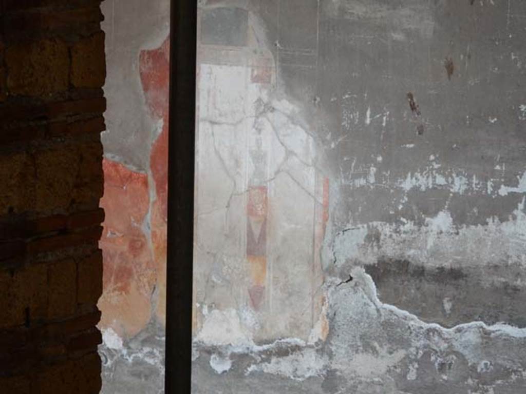 IV.21, Herculaneum. May 2018. Cryptoporticus 31, looking towards west wall at northern end (from Cryptoporticus 28).
Photo courtesy of Buzz Ferebee. 
