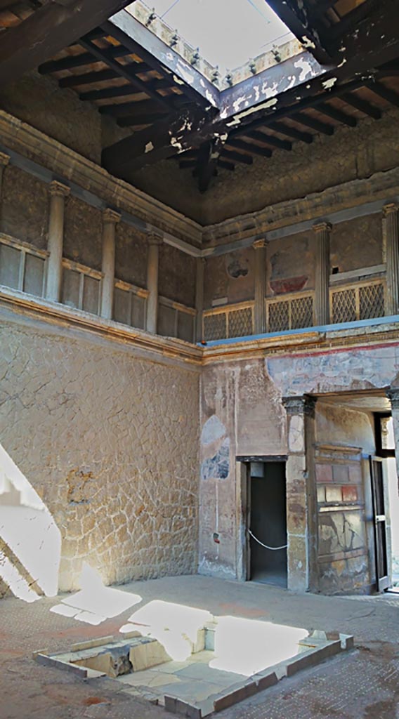 V.1 Herculaneum, photo taken between October 2014 and November 2019. 
Looking south-west across atrium, with doorway to room 3, in centre. 
Photo courtesy of Giuseppe Ciaramella.
