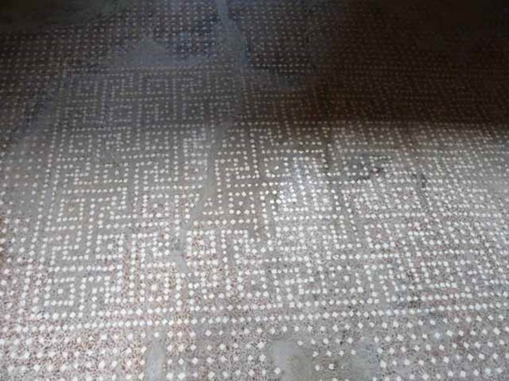 201005%20Card%2007%20093