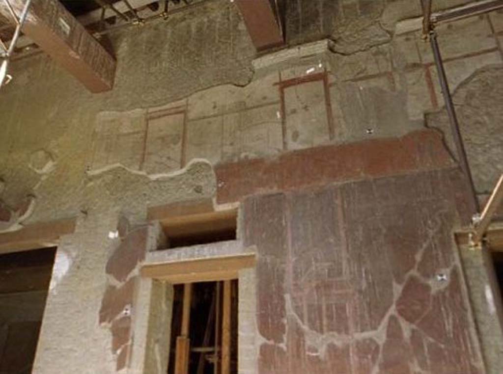 V.15 Herculaneum, west wall of atrium.
