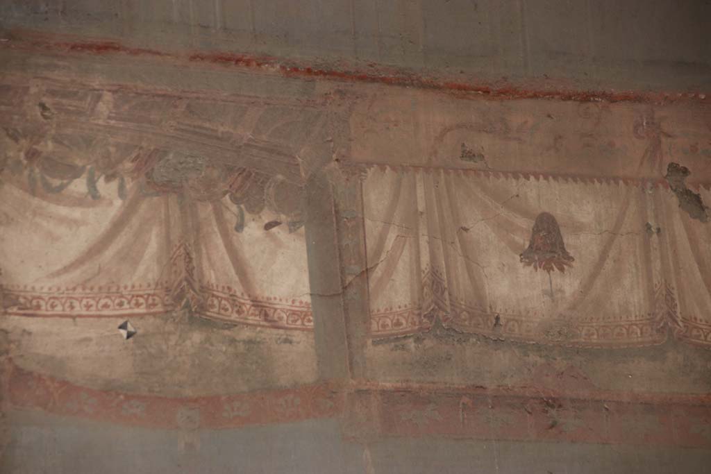 V.35 Herculaneum, September 2017. Diaeta 6, west end of south wall. Photo courtesy of Klaus Heese.