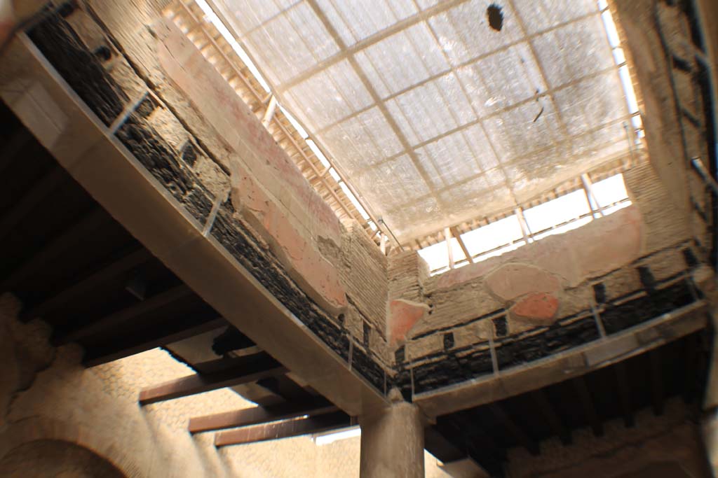 VI.21 Herculaneum, March 2014. Looking towards upper north-west corner.
Foto Annette Haug, ERC Grant 681269 DÉCOR
