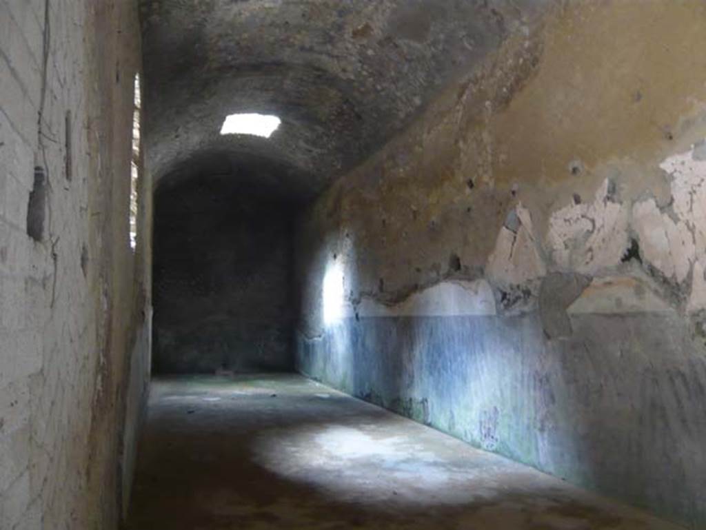 Ins. Orientalis II 4, Herculaneum, August 2013. West end of cryptoporticus. Photo courtesy of Buzz Ferebee.
